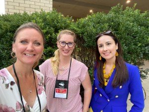 Kathleen Foxx – Literary Agent at The Rights Factory